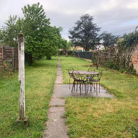 Holiday home Maison Avec Jardin 3 Entre Tarn Et Aveyron Carmaux